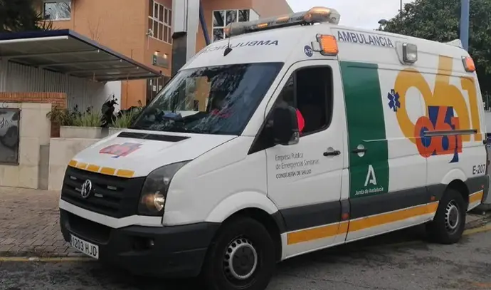 Fallece un matrimonio de mayores tras colisionar su coche con un camión en Darro, Granada