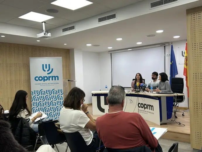 El 31,3% de los docentes en Murcia presenta problemas de salud mental y el 25,7% usa psicofármacos