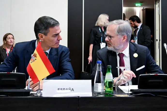 Sánchez reclama un mayor papel de África en el Consejo de Seguridad de la ONU y reformar la salud