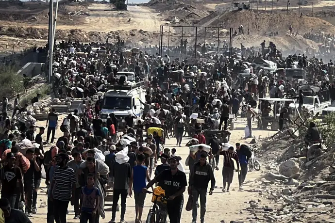 Autoridades de Gaza reportan la muerte de 1.500 palestinos que buscaban ayuda y critican a GHF
