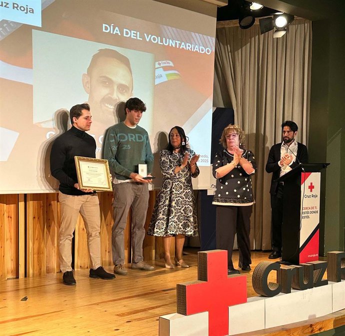 Homenaje a la memoria de Carlos Cord&oacute;n en el D&iacute;a del Voluntariado de Cruz Roja de La Rioja