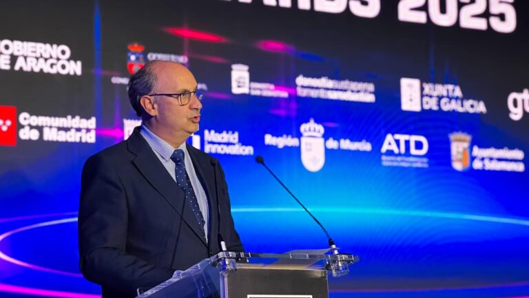 La Comunidad de Madrid, presente en los Disruptores Innovation Awards 2025, impulsa el talento