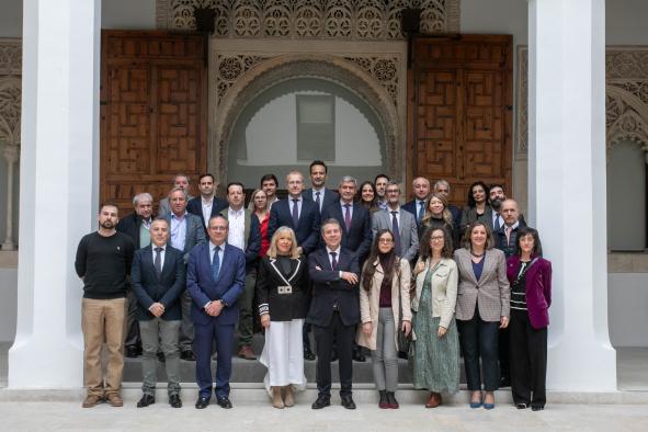 García-Page anuncia que adelantará la Tarifa Plana a diciembre para facilitar su aplicación