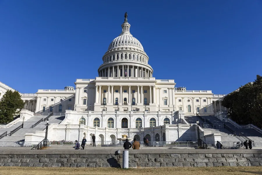 El Senado de EE.UU. rechaza dos iniciativas de salud en el marco del inminente fin de Obamacare
