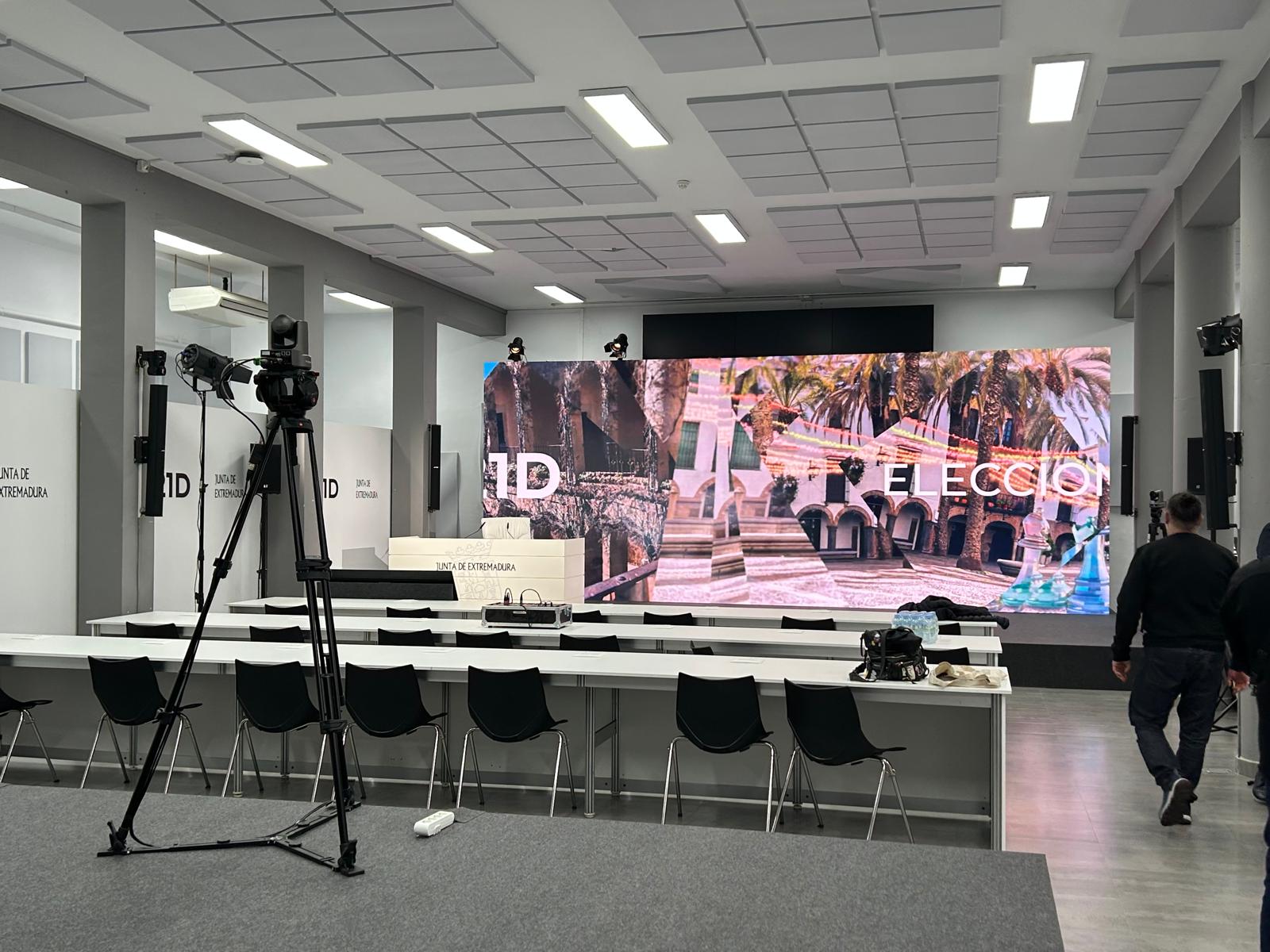 Centro de difusión de datos para las elecciones autonómicas del 21 de diciembre, edición II