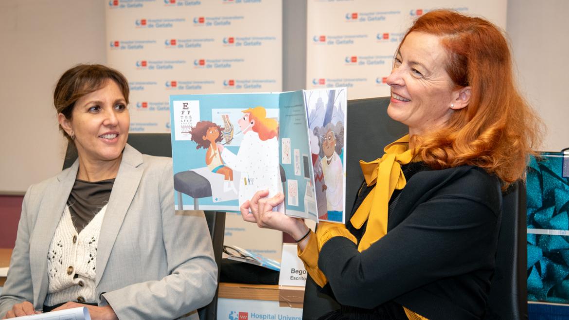 El hospital público de Getafe premia a los ganadores de su concurso de relato corto