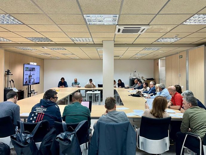 Reuni&oacute;n anual de la Direcci&oacute;n General de Puertos y Transporte Mar&iacute;timo con las escuelas n&aacute;uticas por el calendario de ex&aacute;menes de 2026