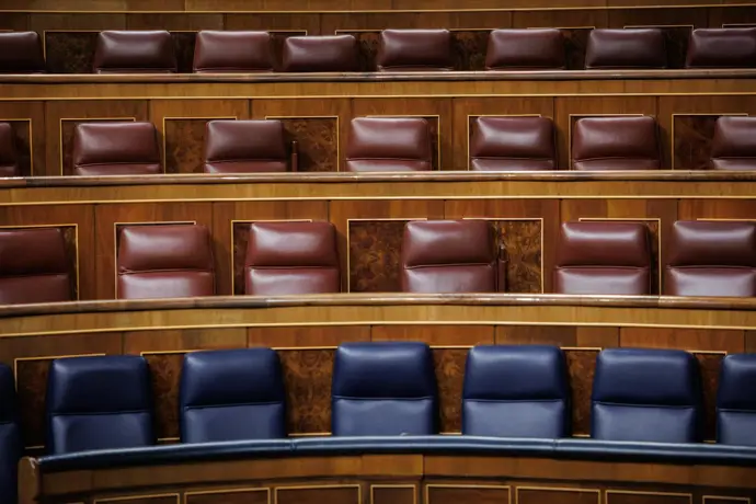 Siete de cada diez ciudadanos opina que la tensión política ha aumentado en el último año