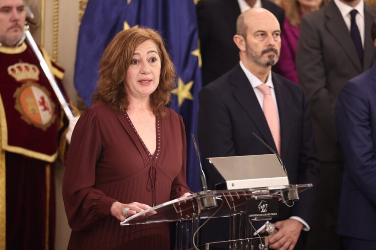 Armengol sostiene que dialogar y pactar por el bien común es la manera efectiva de hacer política