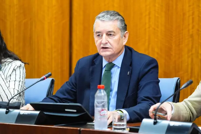 Antonio Sanz presentará el jueves en el Parlamento andaluz acciones de la Junta para mejorar la