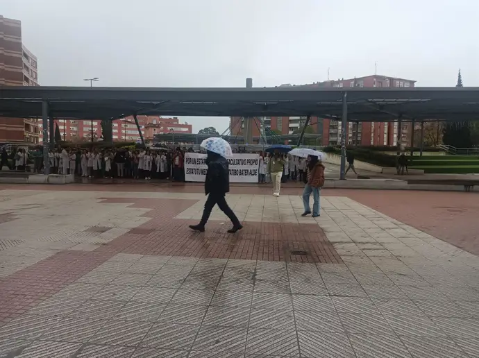 Salud estima en un 8,11% la participación en Euskadi en la segunda jornada de huelga de médicos