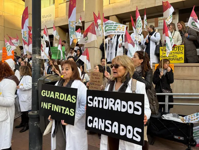 Ortuño sostiene que los pacientes serán los que sufran las repercusiones de la huelga médica