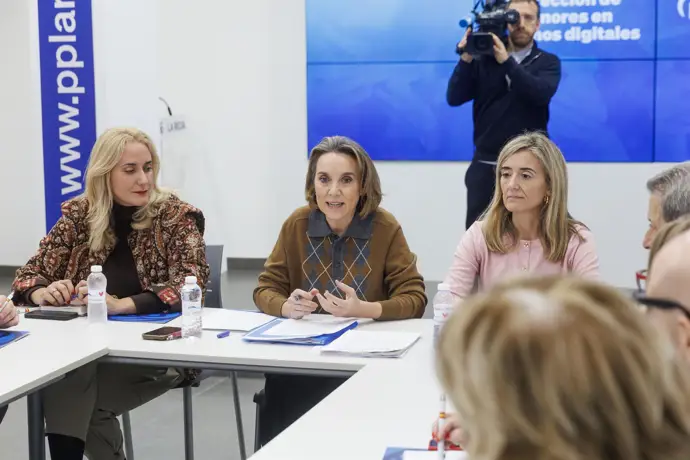 El PP plantea limitar el acceso a redes sociales para menores de 16 años, salvo con permiso