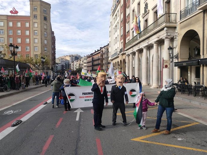 Manifestaci&oacute;n en Logro&ntilde;o en apoyo al pueblo palestino