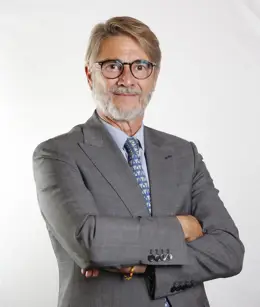 Pablo Broseta renuncia a su cargo ante la UE y las CCAA mientras la Generalitat transforma el Palau