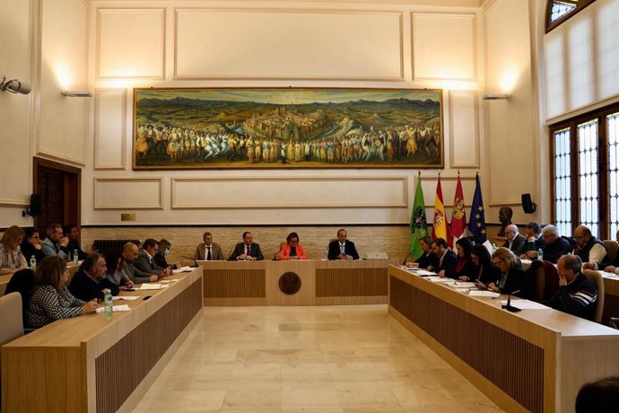 El pleno de la Diputaci&oacute;n de Toledo aprueba los presupuestos para 2026.