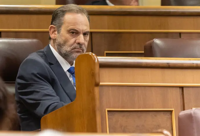 Ábalos pide al Tribunal Supremo que su juicio por las mascarillas sea ante un jurado popular
