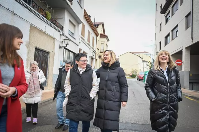 Pilar Alegría denuncia la escasa implicación y recursos del Gobierno de Azcón en la educación