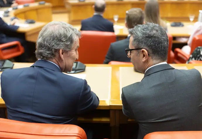 Bolaños ridiculiza el "catastrofismo" de Feijóo: "Casi sugiere construir refugios nucleares