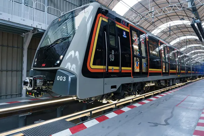 CAF lidera consorcio que gana proyecto de más de 630 millones para la línea 10 del metro de