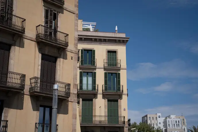 La vivienda continúa siendo el principal desafío para los habitantes de Barcelona, según el