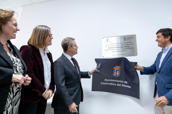 El gobierno regional ha transferido alrededor de 3.200 millones de euros a diversos sectores.