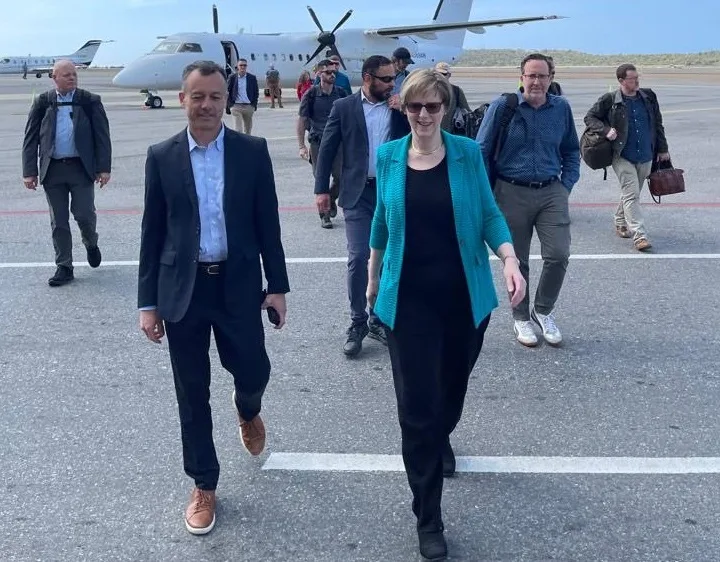 Laura Dogu regresa a Venezuela para reactivar la misión diplomática de EE.UU. tras siete años