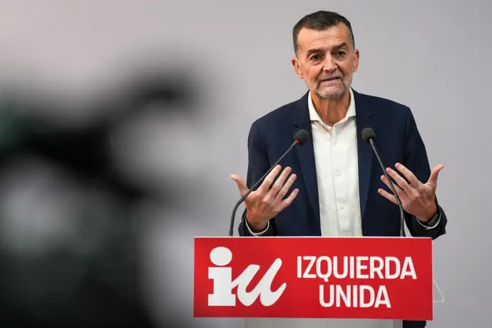 Izquierda Unida responsabiliza a EE. UU. por atacar la soberanía de Venezuela tras el atentado en