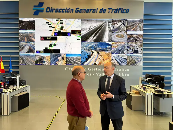 El delegado del Gobierno en Aragón solicita precaución en la carretera por la caída de las