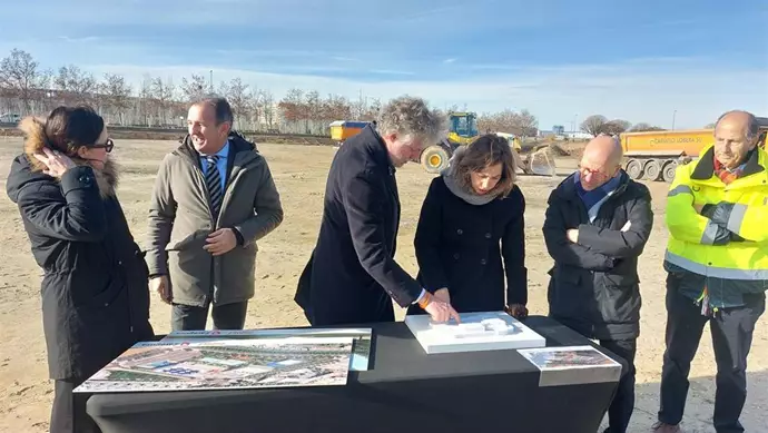 Inician las obras del CDM Zaragoza Sur, pero Chueca advierte que quedarán paradas sin presupuesto