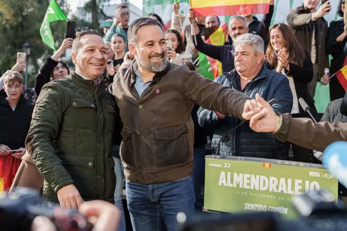 Abascal asegura que Vox formará parte del Gobierno de Extremadura con una vicepresidencia y varias