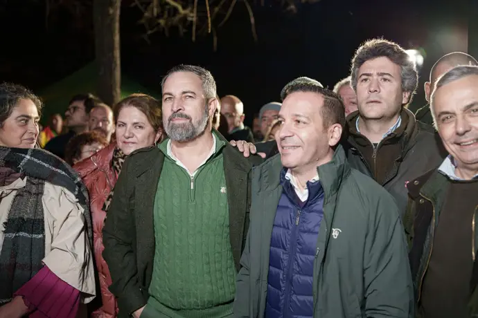 Óscar Fernández afirma que Vox "no solicita nada porque no lo necesita" y señala que son otros