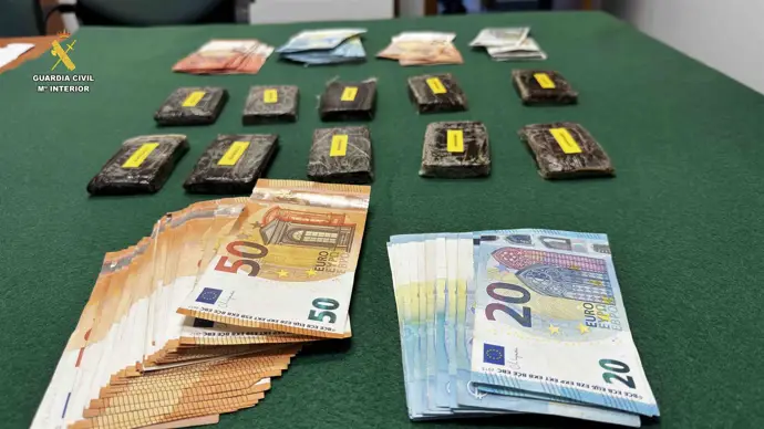 La Guardia Civil detiene en Logroño a un hombre tras interceptar un paquete con 515 gramos de