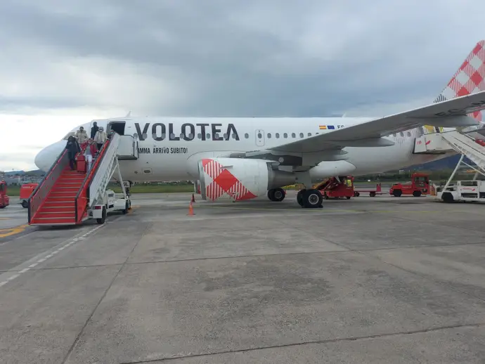 El aeropuerto de San Sebastián alcanza 472.000 pasajeros en 2025, un 2,8% menos que en 2024