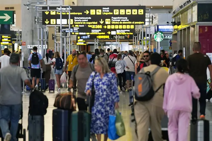 Los aeropuertos de Andalucía alcanzan 39 millones de pasajeros en 2025, con récord en Málaga y
