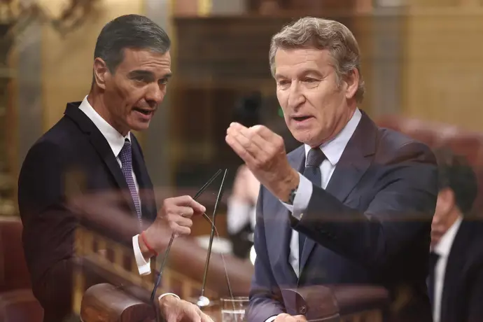 Feijóo solicitará a Sánchez apoyo en defensa y responde a Vox: "Voy por respeto a la Presidencia