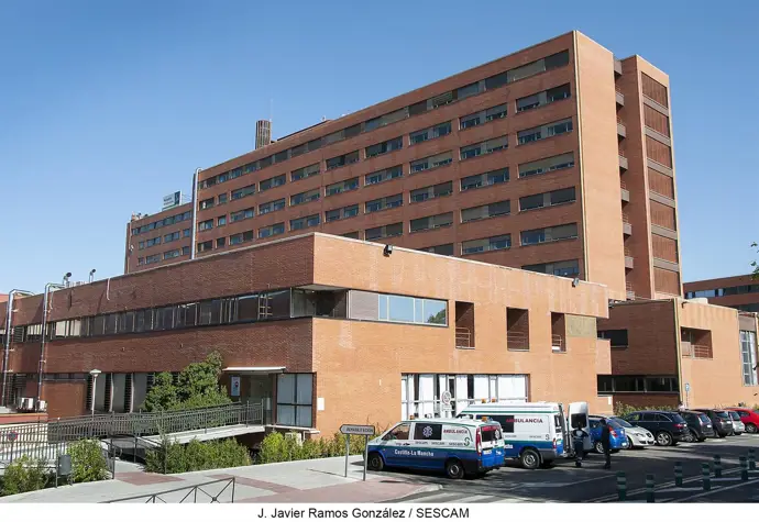 Seis personas, incluidos tres menores, resultan heridas leves en un choque de coches en Guadalajara