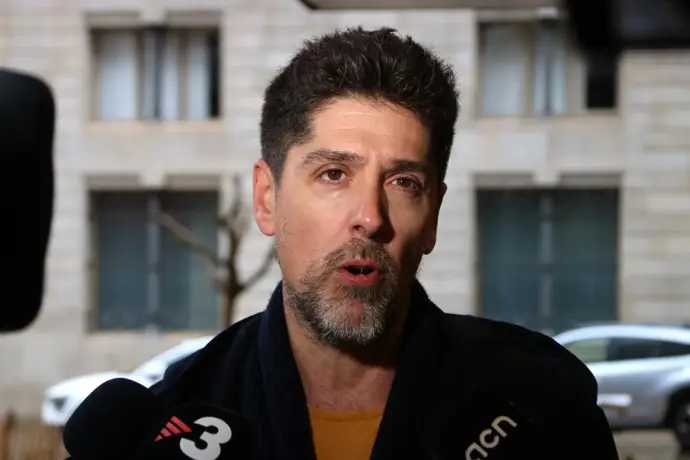 Cid (Comuns) exige coraje al Govern y espera progreso en la reunión de este lunes: "O todo o nada