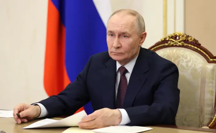 Putin asegura que Groenlandia no es de su interés, aunque le asigna un valor de 850 millones de