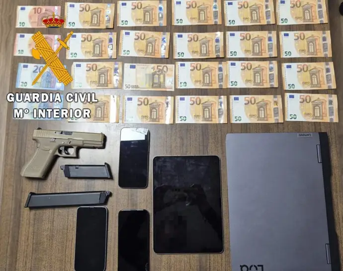 Desarticulan una banda que estafó 8.100 euros a una empresa en Navarra