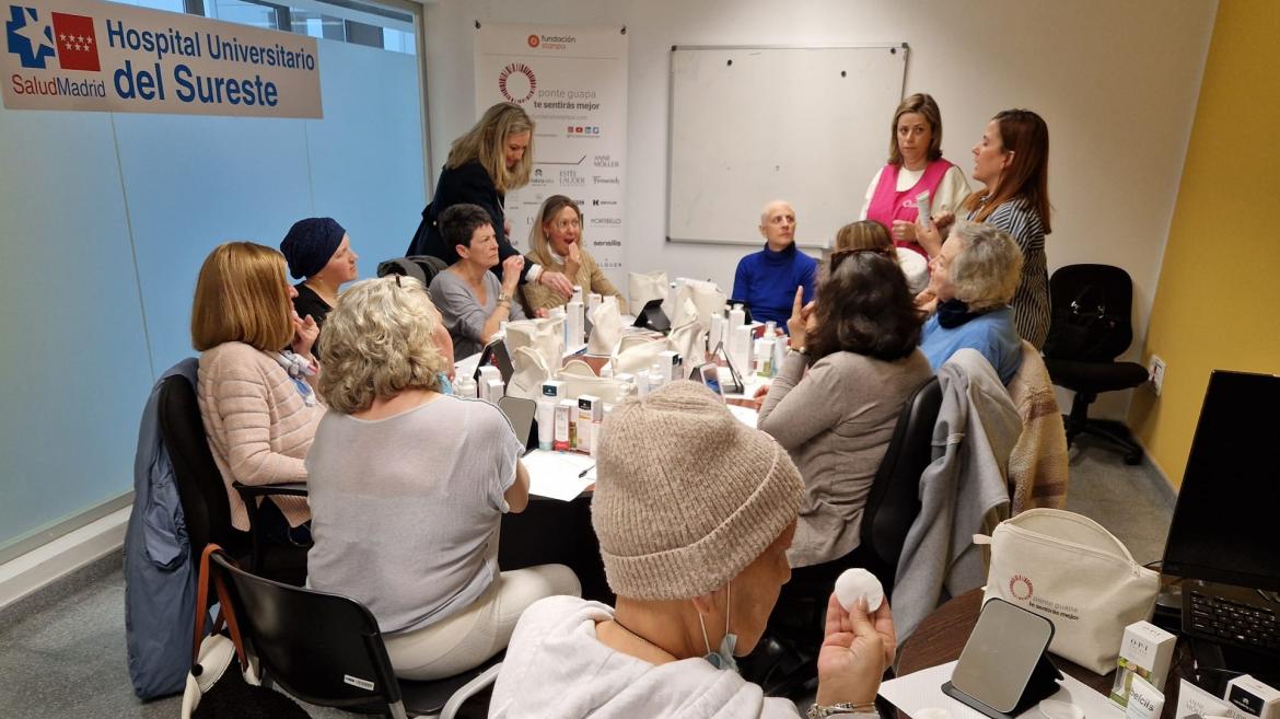 El hospital público del sureste ofrece talleres de autocuidado para pacientes oncológicos
