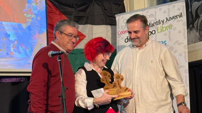 Las enfermeras del Teatro de la Salud son reconocidas por la Coordinadora Infanto-Juvenil de
