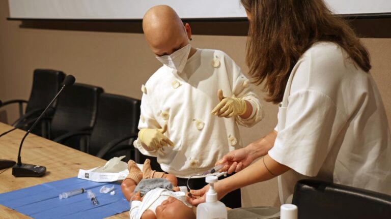 Curso de oncología para profesionales sanitarios en el hospital Niño Jesús de Madrid.
