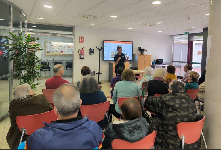 Bienestar Social brinda actividades físicas y fisioterapia para mejorar la salud de la comunidad