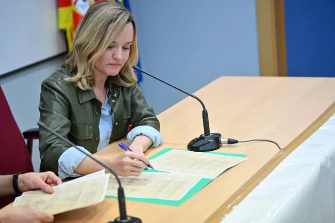 Alegría (PSOE) se compromete con la escuela pública y critica a PP y Vox por no hacerlo