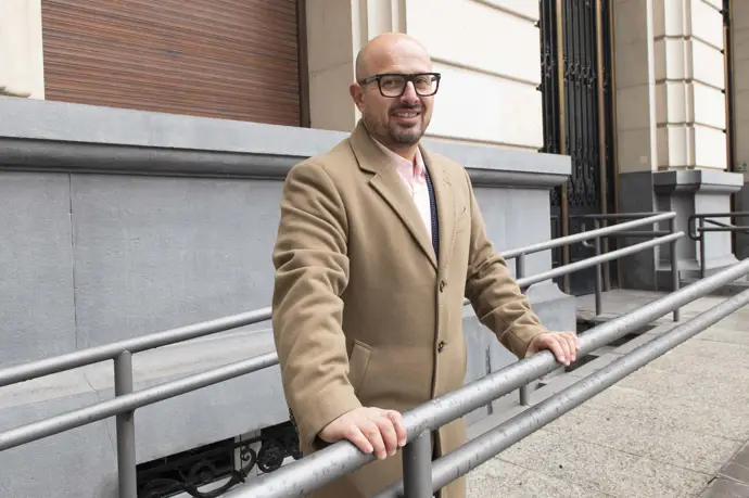 Izquierdo afirma que no eludirá responsabilidades y planifica la reubicación del PAR en el