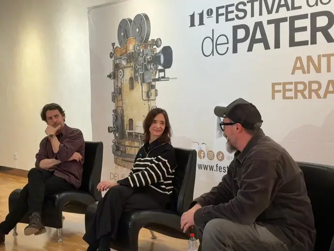 Los actores de 'Tesis' celebran su legado 30 años después del gran impacto de la película en la
