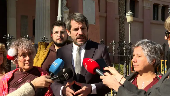 Urtasun considera esencial regular la compra especulativa de viviendas para negociar los