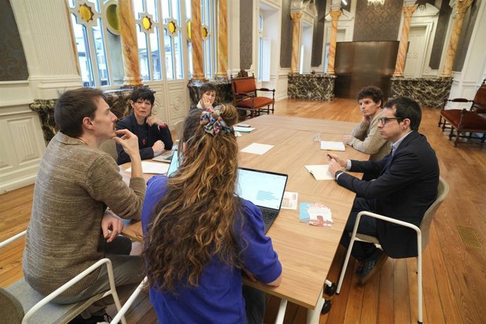 Reuni&oacute;n de cargos de EH Bildu en Hernani.