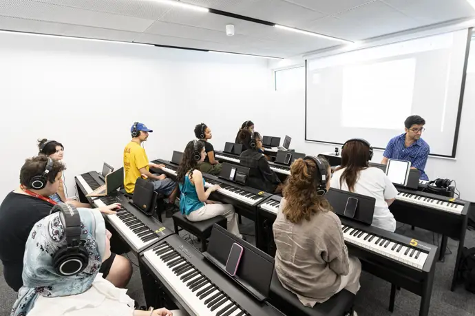 Berklee expande sus instalaciones en València con nuevos espacios para auditorio, grabación y